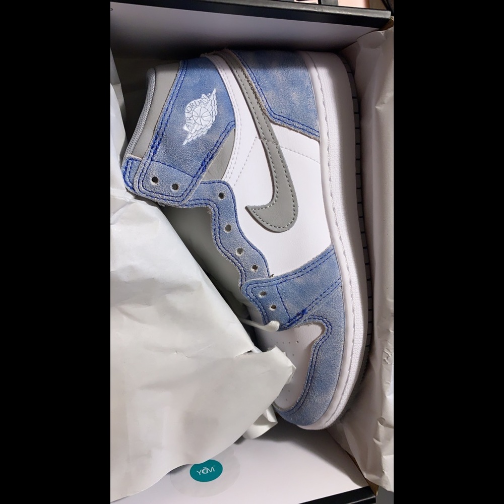 HYPER ROYAL JORDAN 1